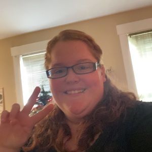 Meet your Posher, Katelyn